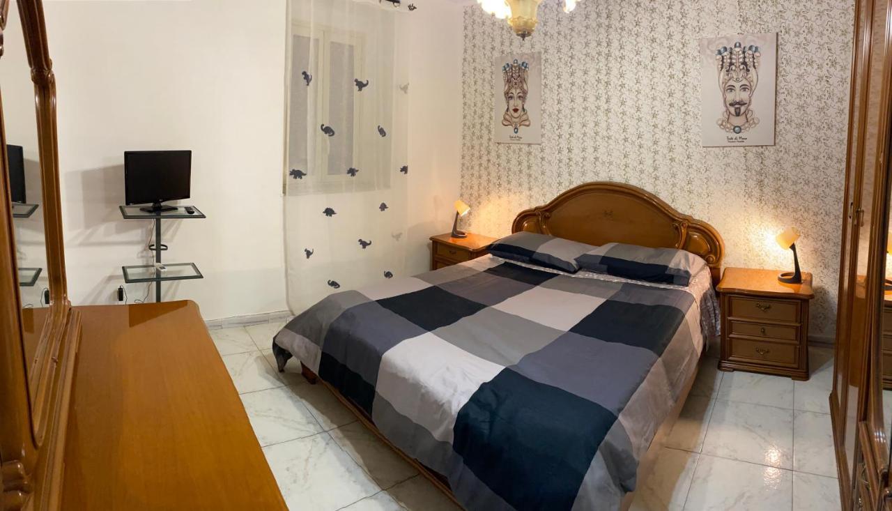 Cucchiara Apartment Катанія Екстер'єр фото