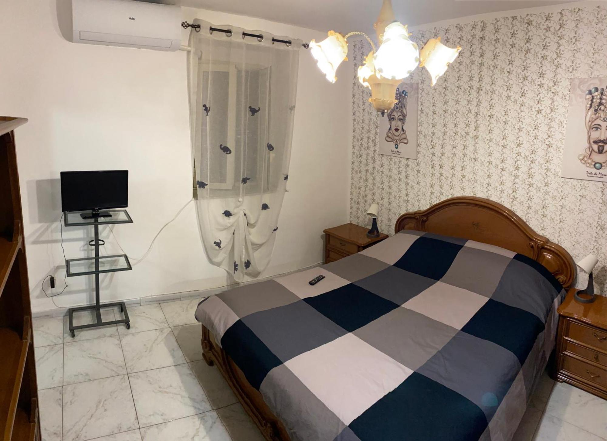 Cucchiara Apartment Катанія Екстер'єр фото